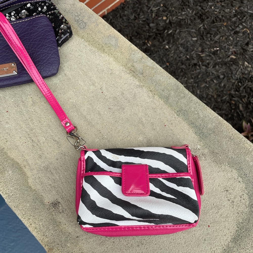NWOT zebra print wristlet